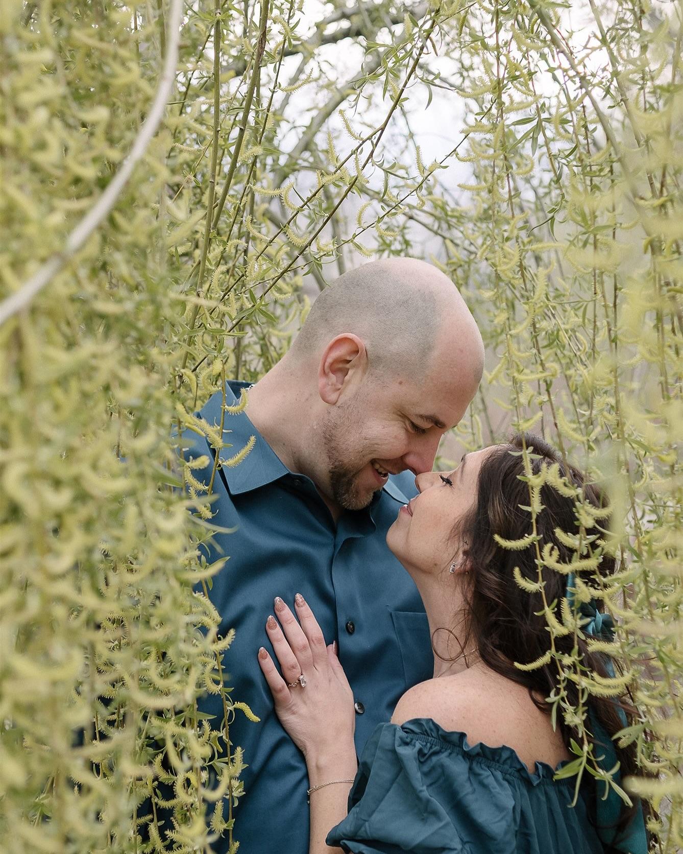 An Unforgettable Engagement Session: Capturing Love Under the Willow Tree at Vassar College